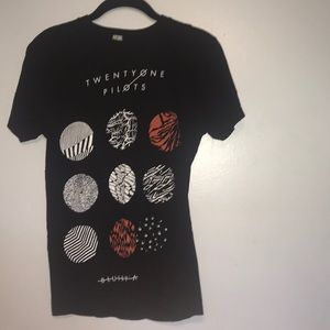 Twenty One Pilots BlurryFace tee xs